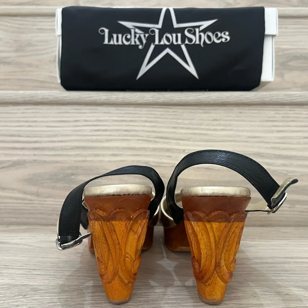 Lucky Lou Shoes reposhing this